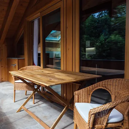 Zur Wally, Sunnig 加爾米施-帕滕基興